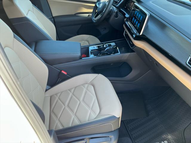 2026 Volkswagen Atlas Cross Sport 2.0T SE w/Technology