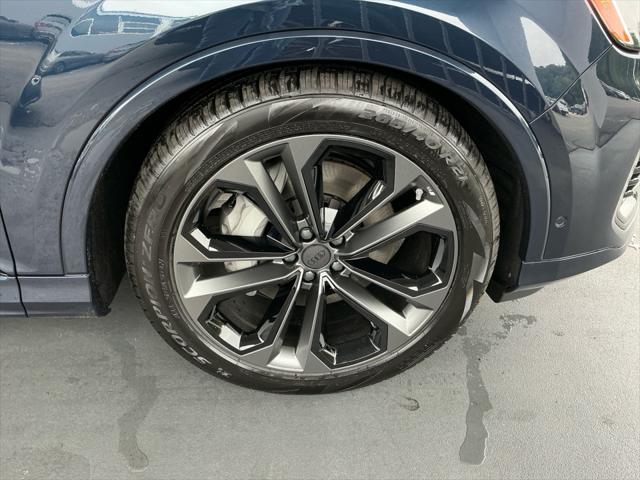 2026 Audi Q7 Premium