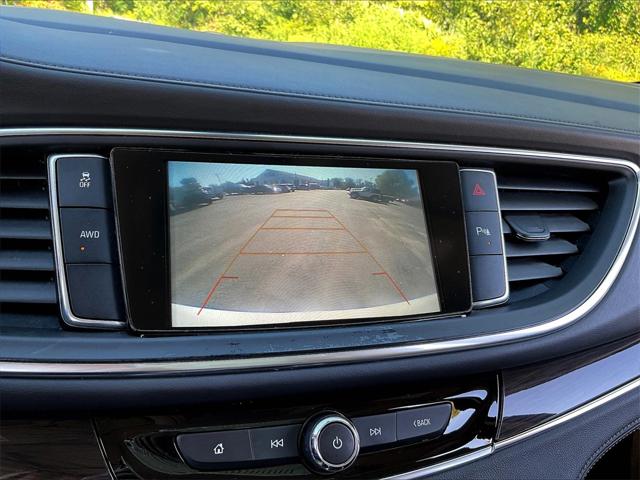 2018 Buick Enclave Essence