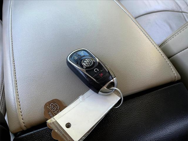 2018 Buick Enclave Essence