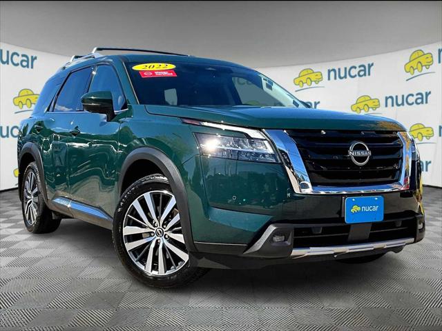 2022 Nissan Pathfinder Platinum 4WD for sale in Norwood, MA