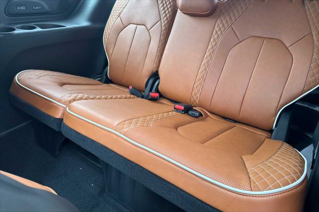 2026 Chrysler Pacifica Pinnacle
