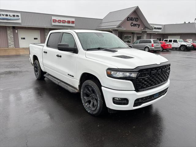 2026 RAM Ram 1500 RAM 1500 EXPRESS CREW CAB 4X4 57 BOX