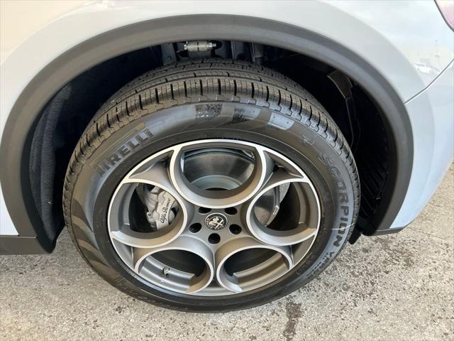 2025 Alfa Romeo Stelvio STELVIO AWD