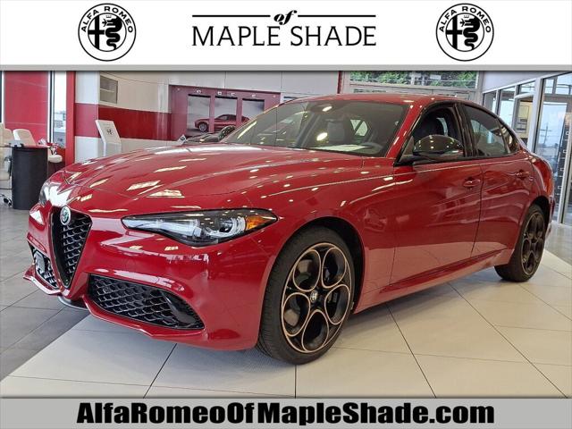 2025 Alfa Romeo Giulia GIULIA INTENSA AWD