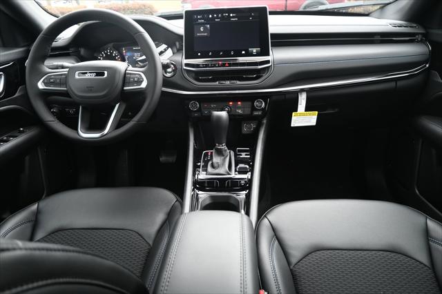 2026 Jeep Compass COMPASS LATITUDE ALTITUDE 4X4 2026 Jeep Compass COMPASS LATITUDE ALTITUDE 4X4