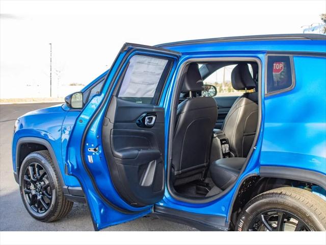 2026 Jeep Compass Latitude Altitude