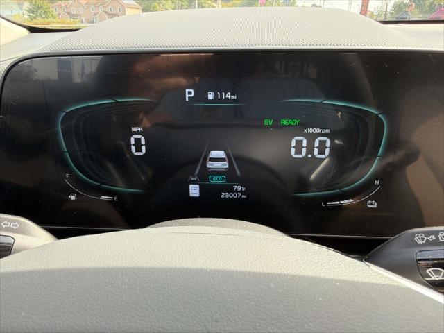 2023 Kia Niro SX