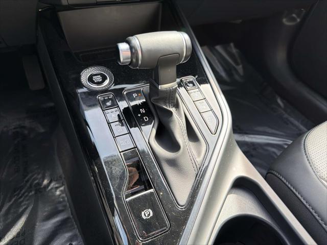 2023 Kia Niro SX