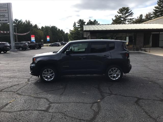 2023 Jeep Renegade Latitude 4x4 2023 Jeep Renegade Latitude 4x4