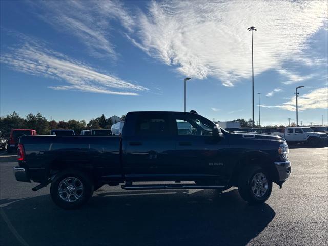 2024 RAM 2500 Big Horn Crew Cab 4x4 64 Box 2024 RAM 2500 Big Horn Crew Cab 4x4 64 Box