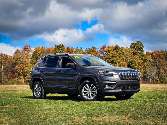2021 Jeep Cherokee Latitude Lux 4X4 2021 Jeep Cherokee Latitude Lux 4X4