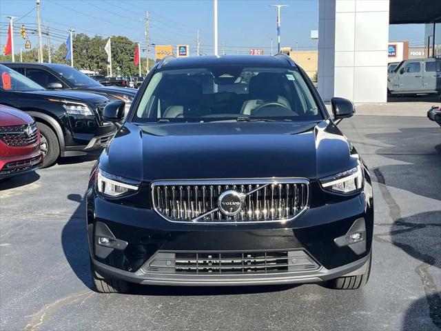 2023 Volvo XC40 B4 Ultimate Bright Theme 2023 Volvo XC40 B4 Ultimate Bright Theme