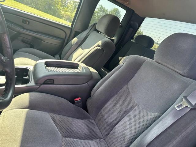 2004 Chevrolet Silverado 1500 LS