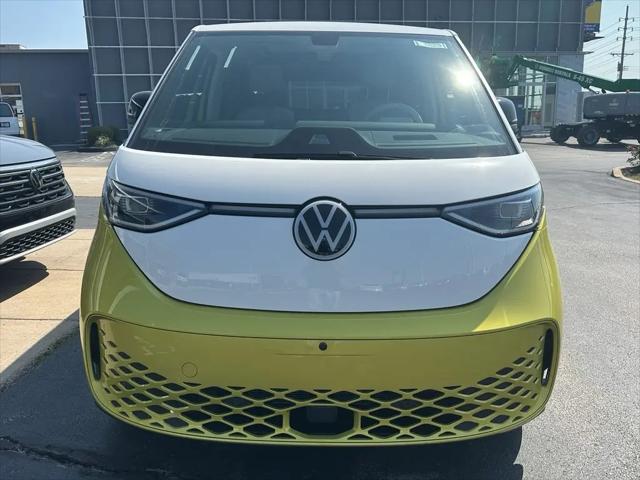 2025 Volkswagen ID. Buzz Pro S Plus with 4MOTION