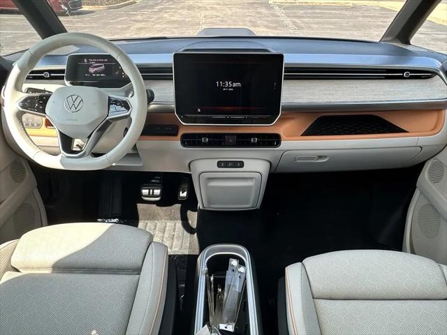 2025 Volkswagen ID. Buzz Pro S Plus with 4MOTION
