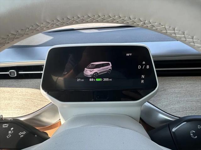 2025 Volkswagen ID. Buzz Pro S Plus with 4MOTION