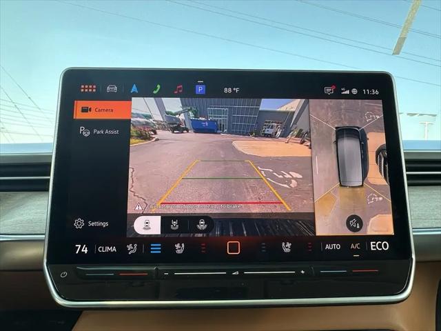 2025 Volkswagen ID. Buzz Pro S Plus with 4MOTION