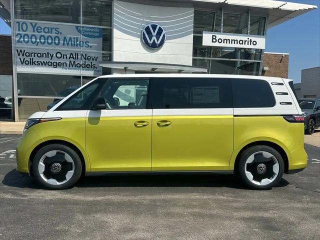 2025 Volkswagen ID. Buzz Pro S Plus with 4MOTION