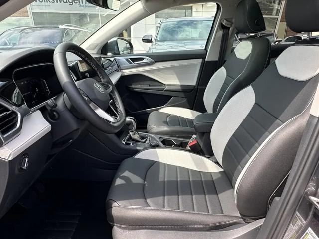 2025 Volkswagen Taos 1.5T SEL