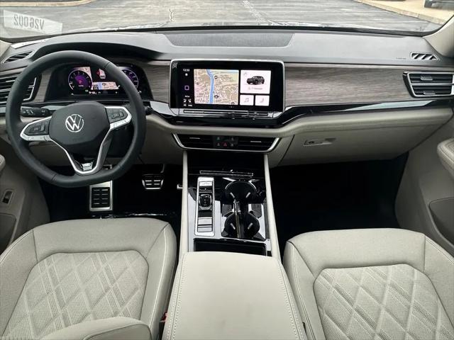 2026 Volkswagen Atlas SEL Premium R-Line
