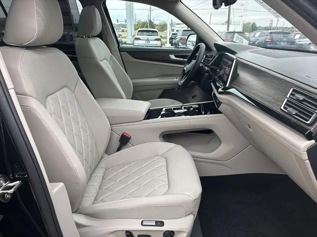 2026 Volkswagen Atlas SEL Premium R-Line