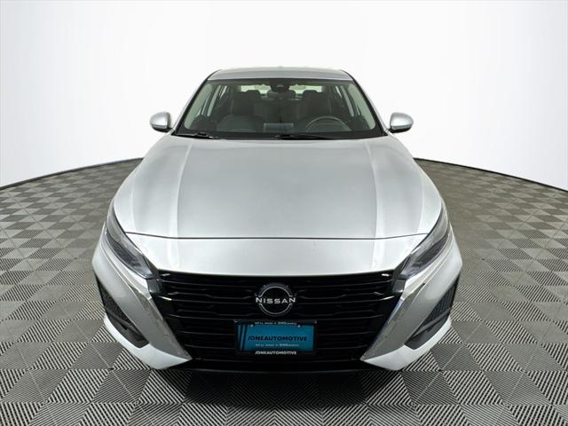 2023 Nissan Altima SV FWD