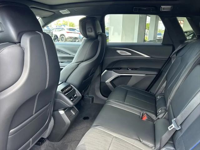 2026 Cadillac iQ V-Series AWD