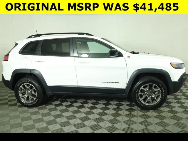 2022 Jeep Cherokee Trailhawk 4x4 2022 Jeep Cherokee Trailhawk 4x4