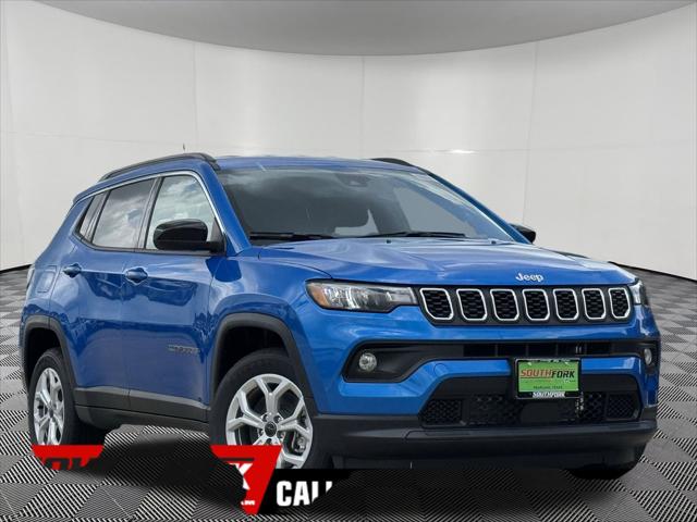 2025 Jeep Compass COMPASS LATITUDE 4X4