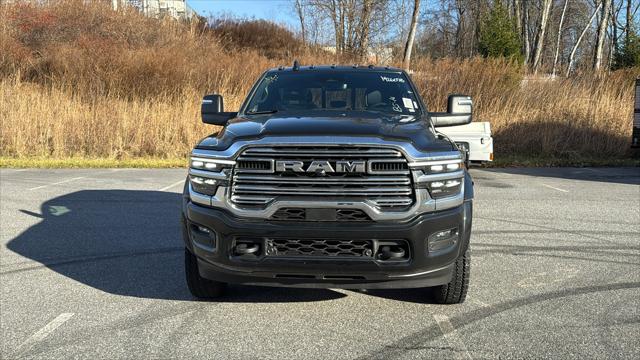 2026 RAM Ram 5500 Chassis Cab RAM 5500 BIG HORN CHASSIS CREW CAB 4X4 84 CA 2026 RAM Ram 5500 Chassis Cab RAM 5500 BIG HORN CHASSIS CREW CAB 4X4 84 CA