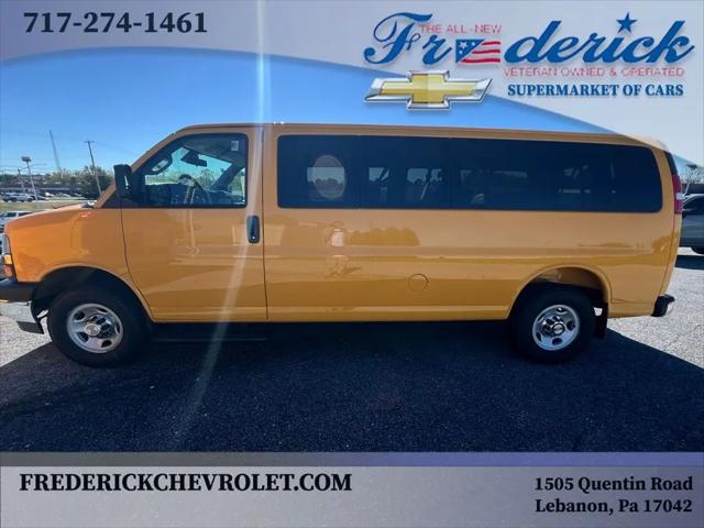 2025 Chevrolet Express Passenger RWD 3500 Extended Wheelbase LT