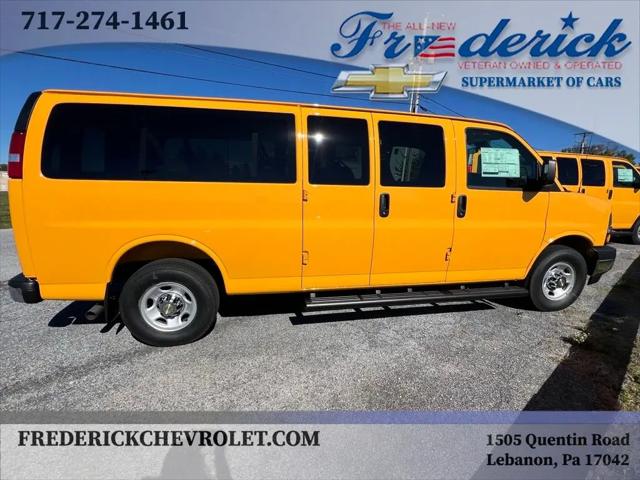 2025 Chevrolet Express Passenger RWD 3500 Extended Wheelbase LT