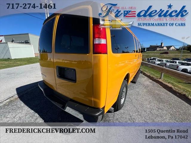 2025 Chevrolet Express Passenger RWD 3500 Extended Wheelbase LT