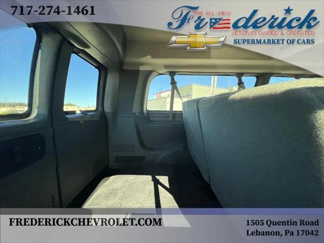 2025 Chevrolet Express Passenger RWD 3500 Extended Wheelbase LT