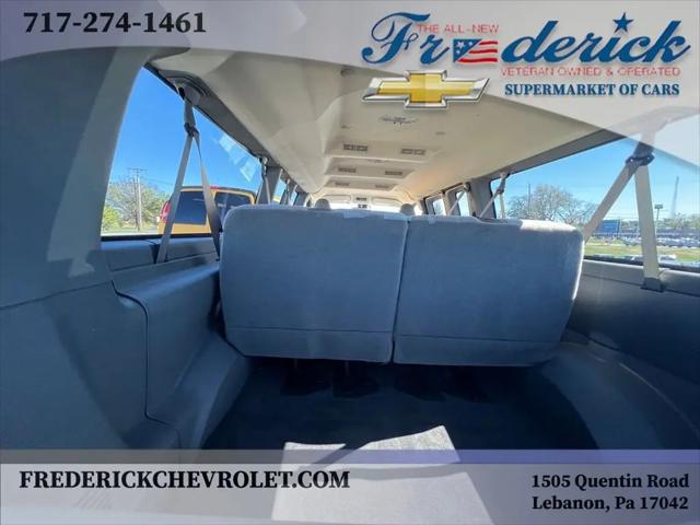 2025 Chevrolet Express Passenger RWD 3500 Extended Wheelbase LT
