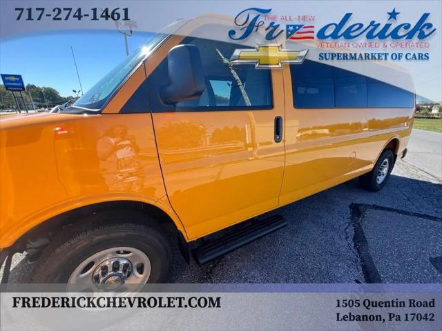 2025 Chevrolet Express Passenger RWD 3500 Extended Wheelbase LT