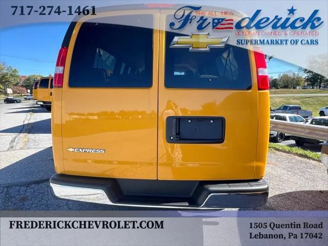 2025 Chevrolet Express Passenger RWD 3500 Extended Wheelbase LT