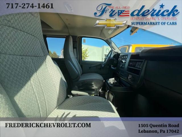 2025 Chevrolet Express Passenger RWD 3500 Extended Wheelbase LT