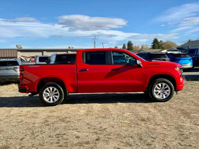 2026 Chevrolet Silverado 1500 4WD Crew Cab Short Bed Custom
