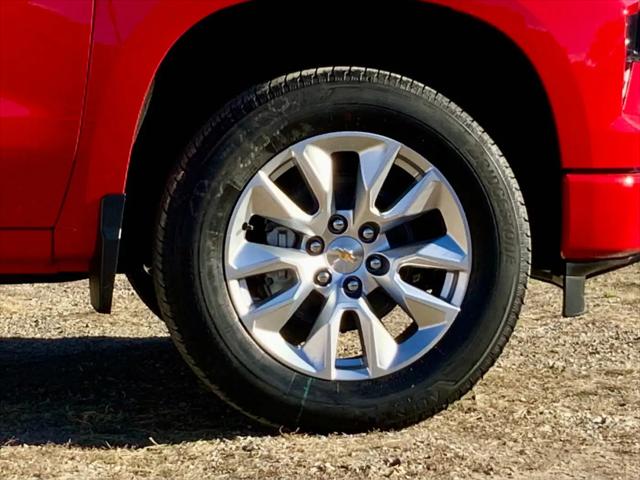 2026 Chevrolet Silverado 1500 4WD Crew Cab Short Bed Custom