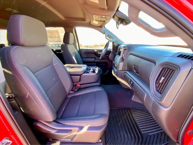 2026 Chevrolet Silverado 1500 4WD Crew Cab Short Bed Custom