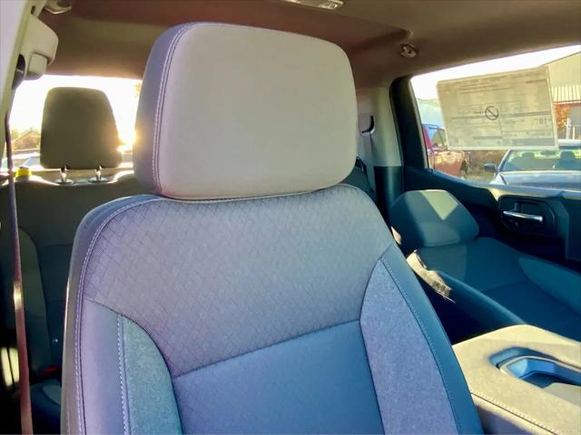 2026 Chevrolet Silverado 1500 4WD Crew Cab Short Bed Custom