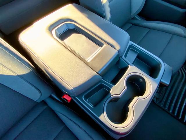 2026 Chevrolet Silverado 1500 4WD Crew Cab Short Bed Custom