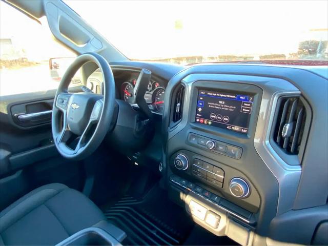 2026 Chevrolet Silverado 1500 4WD Crew Cab Short Bed Custom