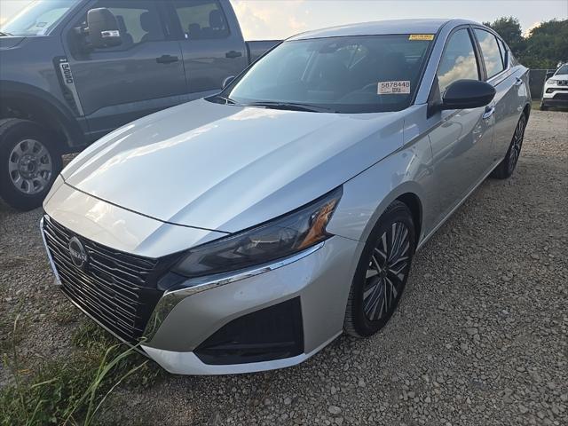 2025 Nissan Altima SV FWD