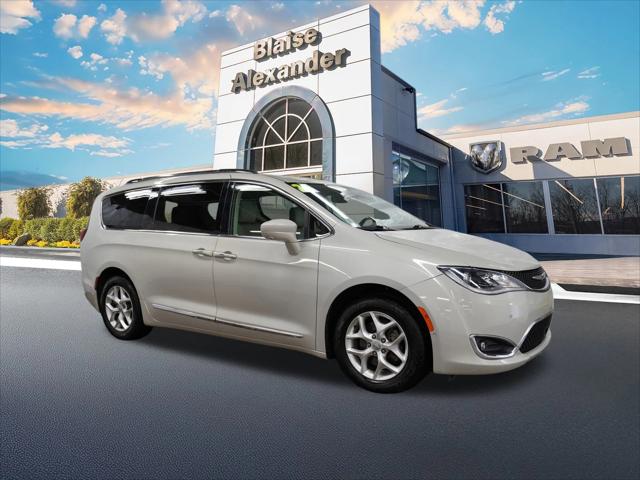 2020 Chrysler Pacifica Touring L Plus