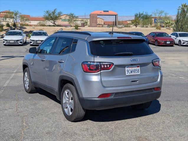 2022 Jeep Compass Latitude FWD