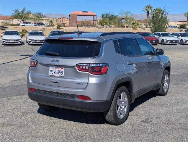 2022 Jeep Compass Latitude FWD