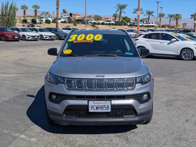 2022 Jeep Compass Latitude FWD